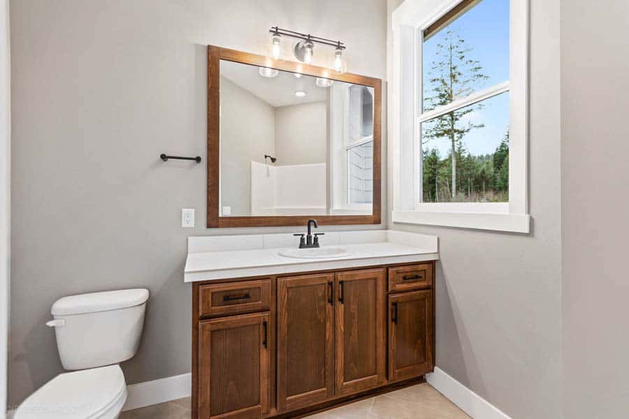 The Hart Custom Home Bathroom