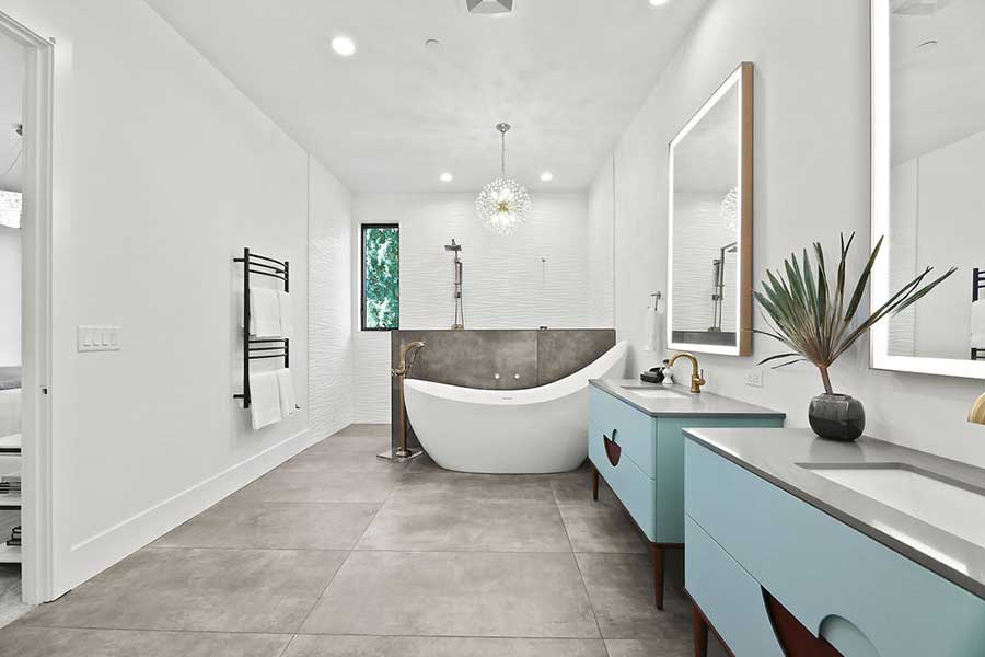 Fusion Oasis Custom Home Bathroom